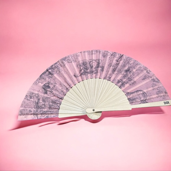 Dior Women's Fan in Pink and Cream - Picture 1 of 2